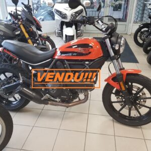 Ducati scrambler 400 permis a2